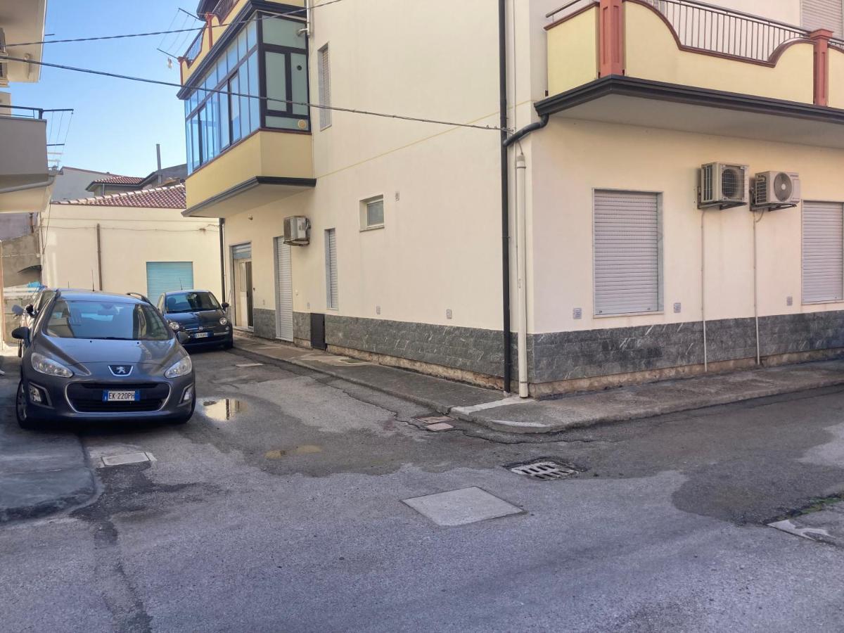 Il Glicine Βίλα Capo dʼOrlando Εξωτερικό φωτογραφία