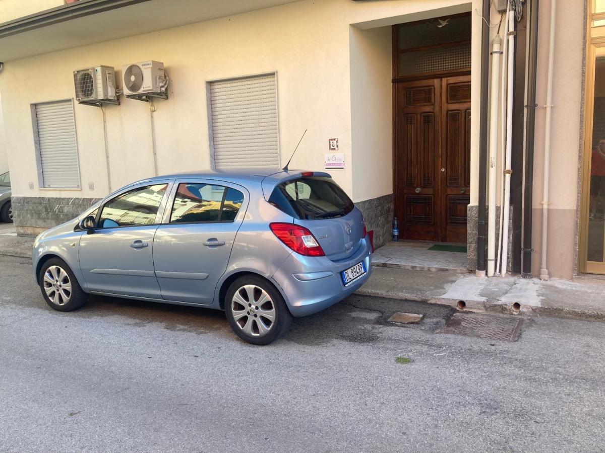 Il Glicine Βίλα Capo dʼOrlando Εξωτερικό φωτογραφία